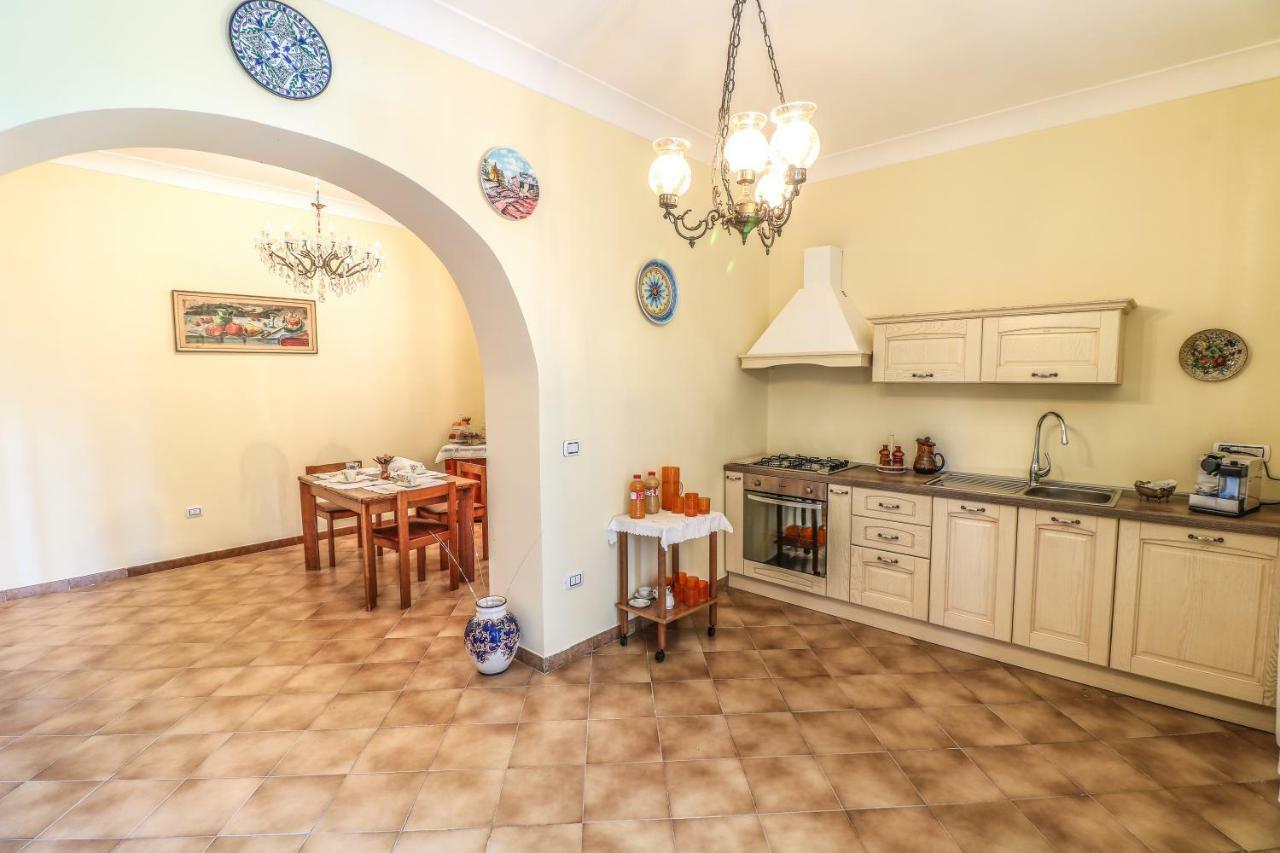 Scognamiglio Suites エルコラーノ エクステリア 写真